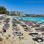 Nissi 3 Pool Access Garden *