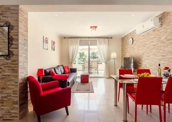 Nissi 3 Pool Access Garden アパート *