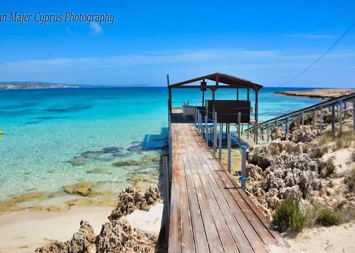 Nissi 3 Pool Access Garden * Aya Napa