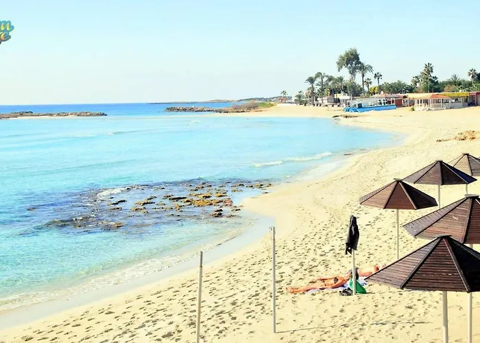 Nissi 3 Pool Access Garden *